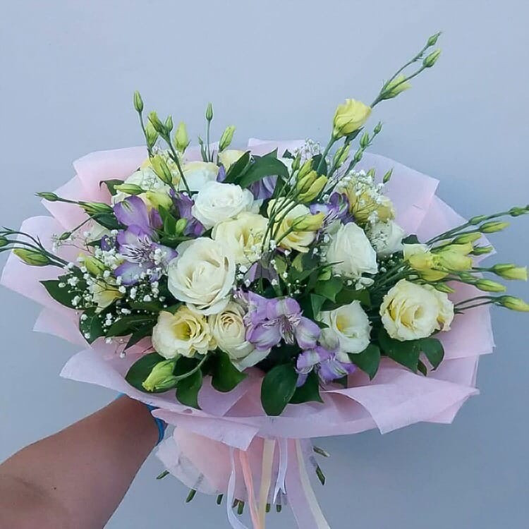 Красивый букет. Обычный букет цветов. Букет обычный. Букет обычный. Красивые сборные букеты.